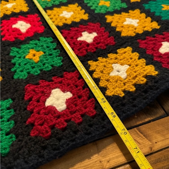 Crochet Lap Blanket. Handmade. 29”X59”. Black/red/green - Picture 4 of 4